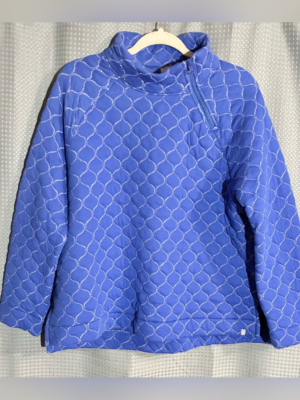 T by Talbots Quilted Pullover Top Sz XLP Silver Thread Soft Comfy Athleisure